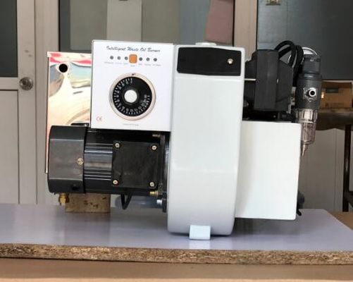 टिकाऊ 25 किलोग्राम अपशिष्ट मोटर तेल बर्नर 135 मिमी ट्यूब की लंबाई लंबे जीवनकाल
