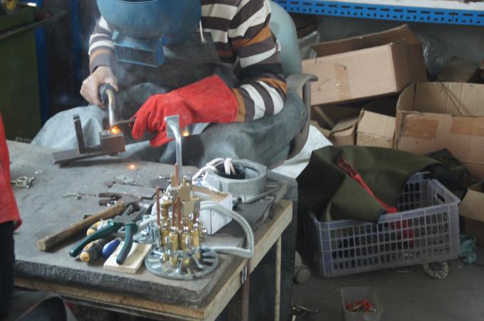 Qingdao Luox Energy Saving Equipment Co., Ltd कारखाना उत्पादन लाइन 2